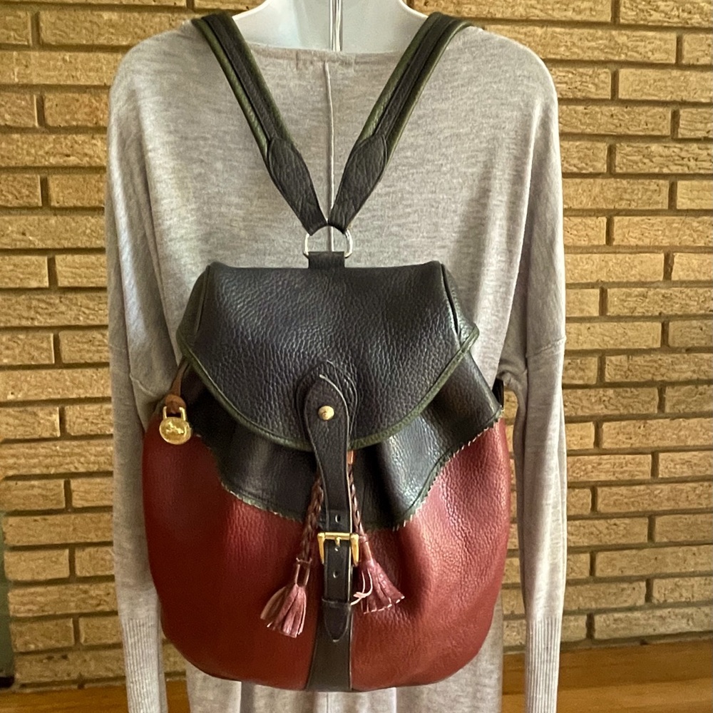 🎒 Dooney & Bourke Vintage Teton Sherpa Backpack